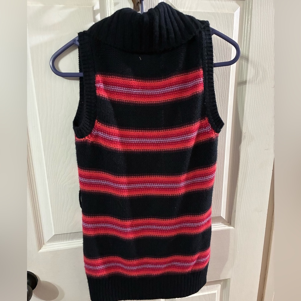 Arizona Women’s Medium Knit Sweater Vest - Picture 4 of 4